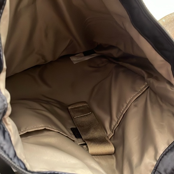 Timbuk 2 Commuter Backpack/Bag Laptop Compartmwnt Water proof Lifetime Gurantee - Picture 3 of 3